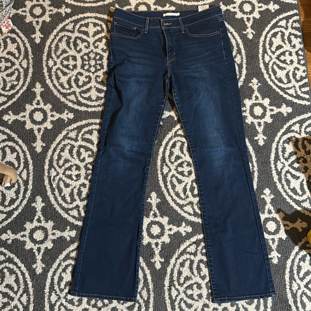 Levi’s 315 shaping bootcut jeans
